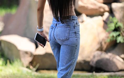 Premium Photo Beautiful Ass Girl In Jeans