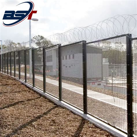 Security Anti Cut Anti Climb Farm Fence And Gate With 358 Welded Mesh