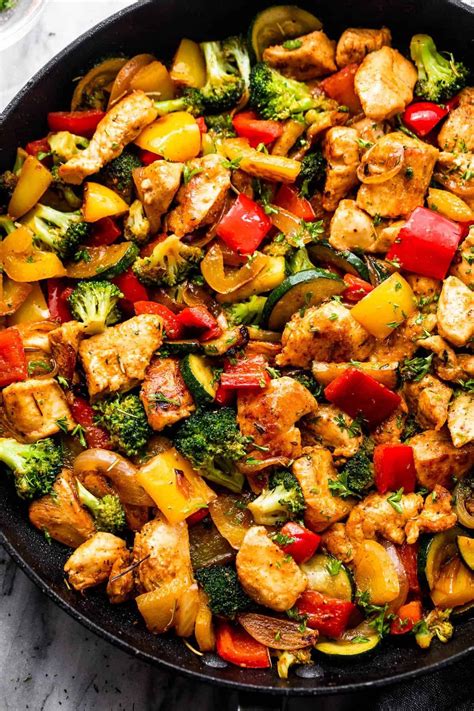 Easy Chicken And Vegetables Skillet Recipe Combines Garlicky Chicken