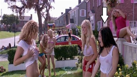 Naked Olivia Alexander In Deep In The Valley