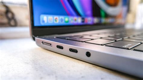 Apple Macbook Pro 14 Inch 2021 Review Toms Guide