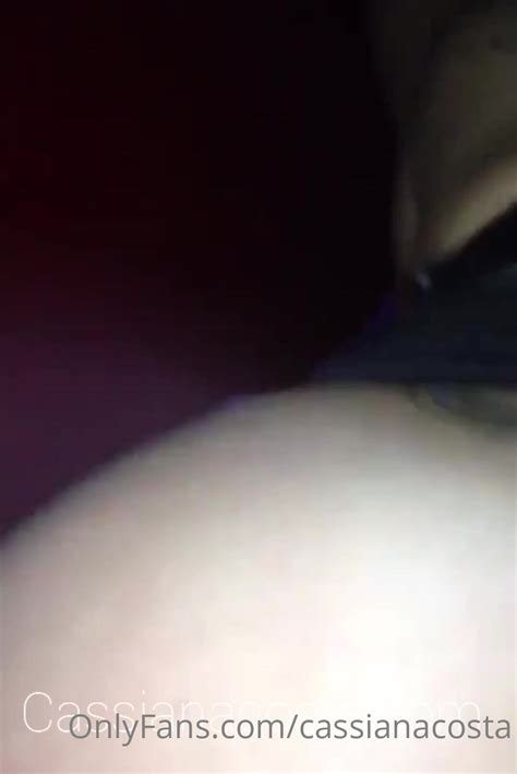 Amateur Threesome Two Perverts Eating The Pussy And Sucking The Crown Mackerel Cnn Amador