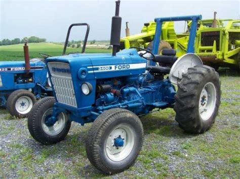 33 Ford 3400 Diesel Tractor