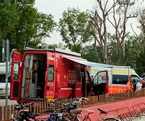 Lido Estensi Ricerche In Corso Per Un Turista Disperso La Nuova Ferrara