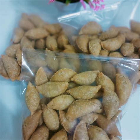 READY STOCK KARIPAP MINI INTI SERUNDING IKAN HOMEMADE 50 Biji