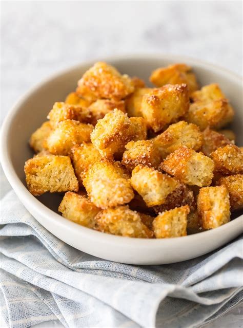 Homemade Croutons Recipe (Healthy Baked Croutons) VIDEO!!