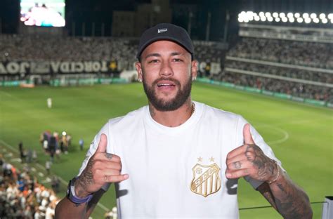 Confira Galeria De Fotos Da Visita De Neymar Vila Belmiro Gazeta