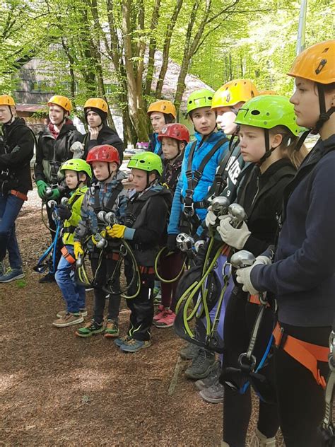 Gemeinsam Klettern im Kletterwald Rhön Rhönklub Zweigverein