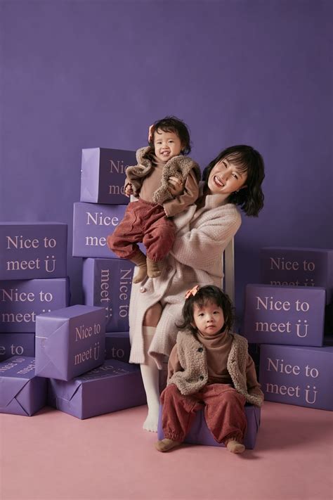 Đời thực của hot TikToker Emily Dương Là mẹ bỉm con nổi tiếng cùng Camera giấu kín