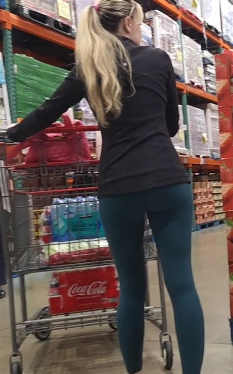 Oc Hot Sexy Blonde With Nice Bubble In Teal Leggings Spandex Leggings Yoga Pants Forum