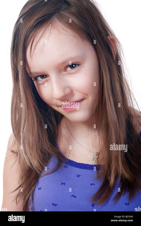 Niña Bonita De 11 Años Fotografías E Imágenes De Alta Resolución Alamy