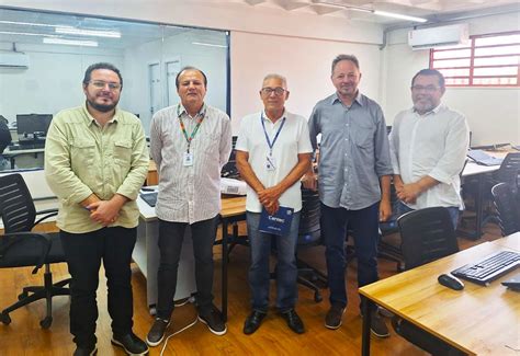 Instituto Centec Recebe Visita De Coordenador Do Mcti Centec