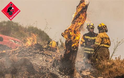 Incendio Bej S El Incendio De La Vall D Ebo Entre Los M S