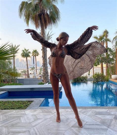 Sandra Kubicka Hot Blonde In A Bikini Photos The Fappening