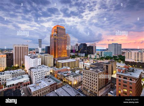 New Orleans, Louisiana, USA CBD skyline at night Stock Photo - Alamy