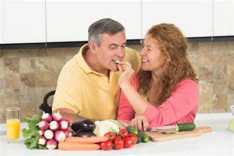 How Your Nutritional Needs Change As You Age