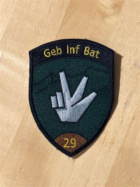 Badge Militar Arm E Xxi Geb Inf Bat Tenue A Kaufen Auf Ricardo