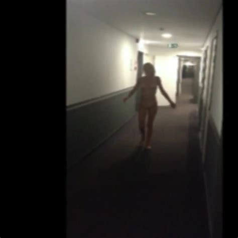 Girlfriend Dared Public Nudity Public Nudity Porn XHamster