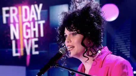 Transgender Comedian Praised For Stripping Naked During Channel Live