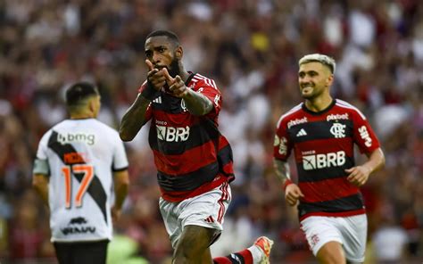 Técnico do Vasco projeta duelo contra o Flamengo É um jogo especial