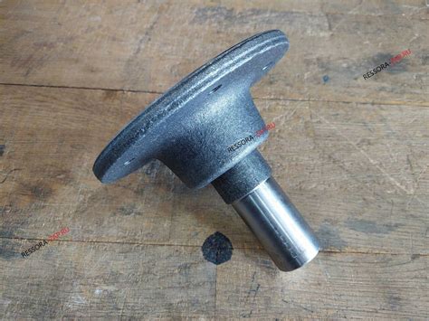 Ступица в сборе с цапфой R15 R16 139.7х5