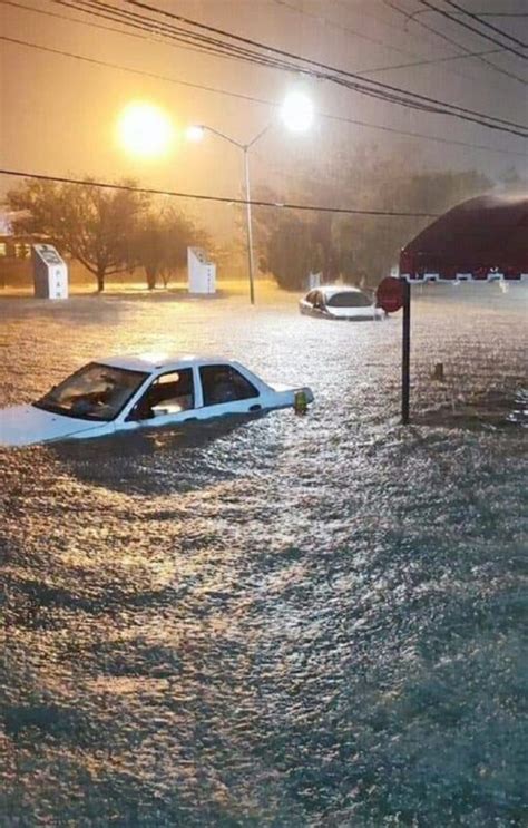 Fuertes lluvias azotan a Nuevo León inundaciones matan a 4 personas