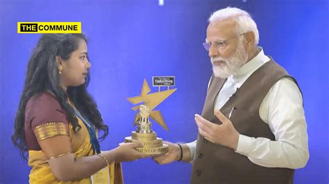 Tn Youtuber Keerthi History Wins Best Storyteller Award At Inaugural