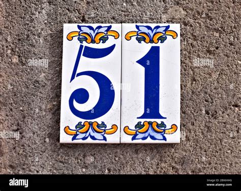 51 geburtstag -Fotos und -Bildmaterial in hoher Auflösung – Alamy