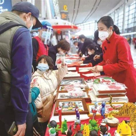 【聚焦热点】春运首日：客流有序，情暖归途长沙机场旅客服务