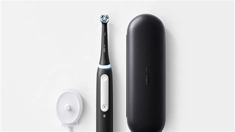 Oral-B’s latest smart electric toothbrushes are finally (kinda ...