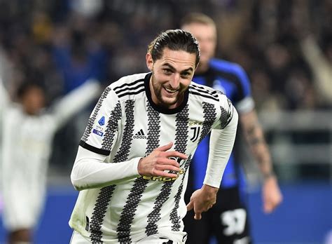 Cetak Gol Saat Juventus Hajar Inter Milan 2 0 Adrien Rabiot Samai