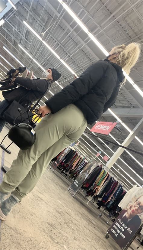 Blonde Nice Shape Ass Forum