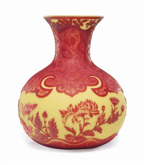 An English Cameo Glass Vase Circa 1890 Attributed To Thomas Webb And Sons Christie S