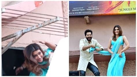 Kriti Sanon and Varun Dhawan dance on movie theatre's roof, people ask ...