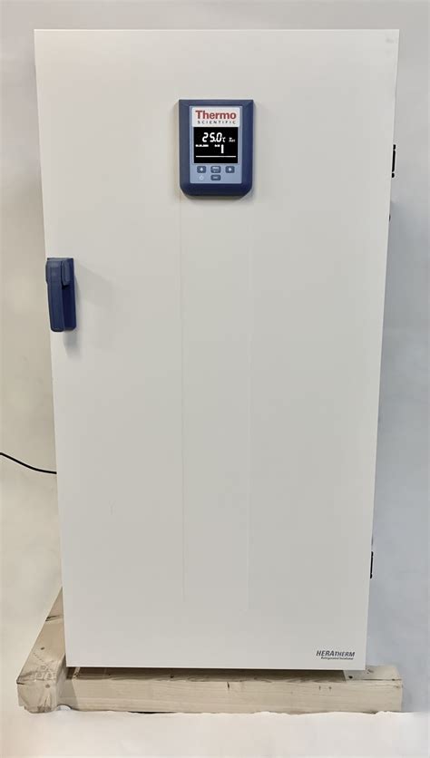 Heratherm IMPP400 Cooled Incubator GENEO Labstore