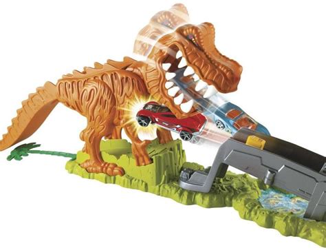 Mattel Hot Wheels T Rex Takedown Play Set W Price Comparison Skinflint Uk