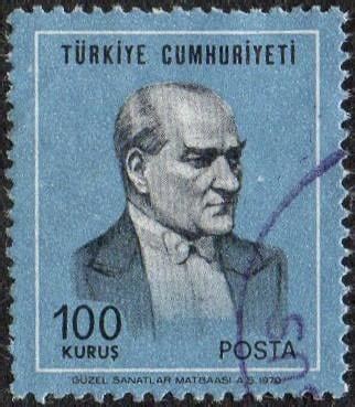 Turecko Mi Tr A S Rie Definitive Ataturk Barevn Pozad