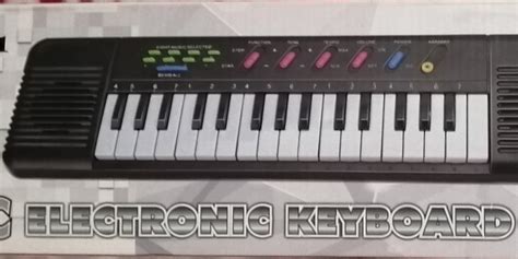 Electronic Keyboard, Organ, Piano, Hobbies & Toys, Music & Media, Musical Instruments on Carousell