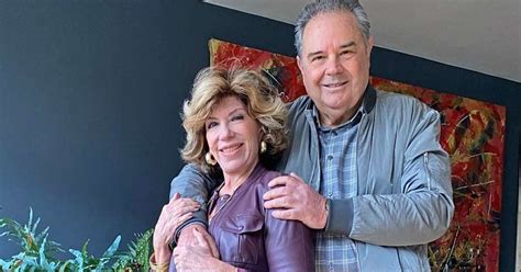 Silvia Poppovic faz aniversário e dedica data a falecido marido Vive