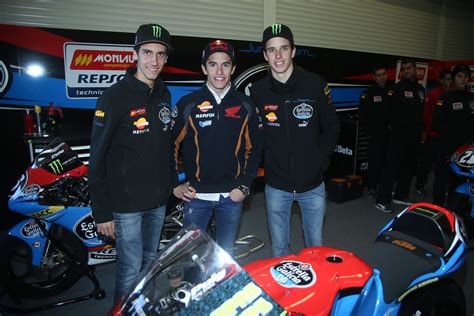 Marc Márquez Álex Rins y Álex Márquez Box Repsol Flickr