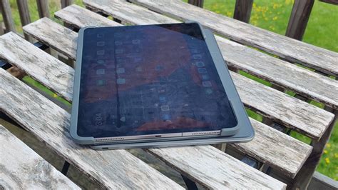 Logitech Slim Folio Pro Review | PCMag