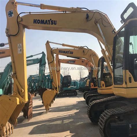 Japan Used Excavator Komatsu Pc200 8 Second Hand Crawler Excavator On