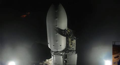 SpaceX launches tenth Starlink mission, nails booster's fifth landing