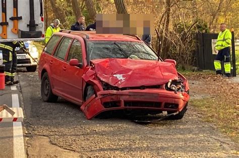 Wieliszew Wypadek Na Dw Na Wysoko Ci Skr Tu W Partyzant W Gazeta