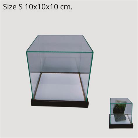 GLASS DISPLAY BOX - Art Builderz