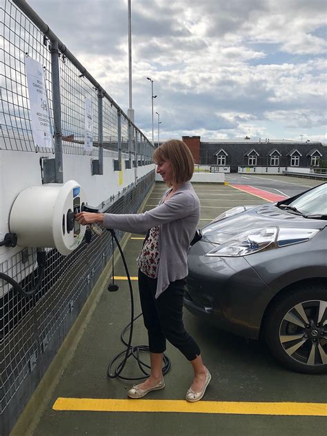 @molevalleydc Wins Bid To Secure @coast2capital Funding For 90 Electric