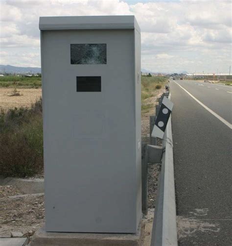 Cómo saber si un radar puede multar en los dos sentidos de la carretera