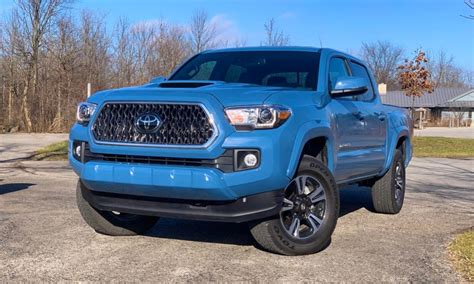 Toyota Tacoma Review