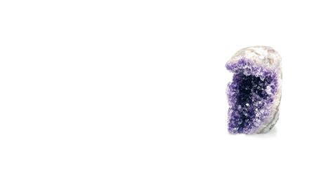 CRYSTAL MOMENT – Edelstenen en Kristallen