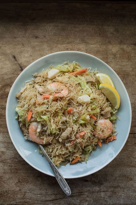 Pancit Bihon by Tselogs | Filipino recipes, Food, Ethnic recipes